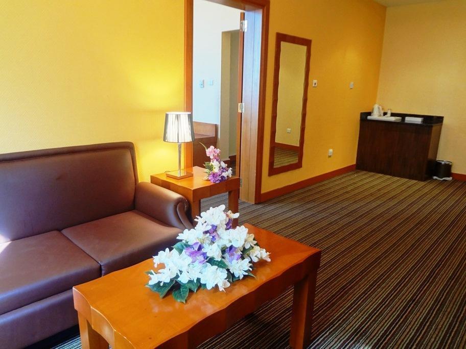 Al Massa Hotel Al Ain Esterno foto