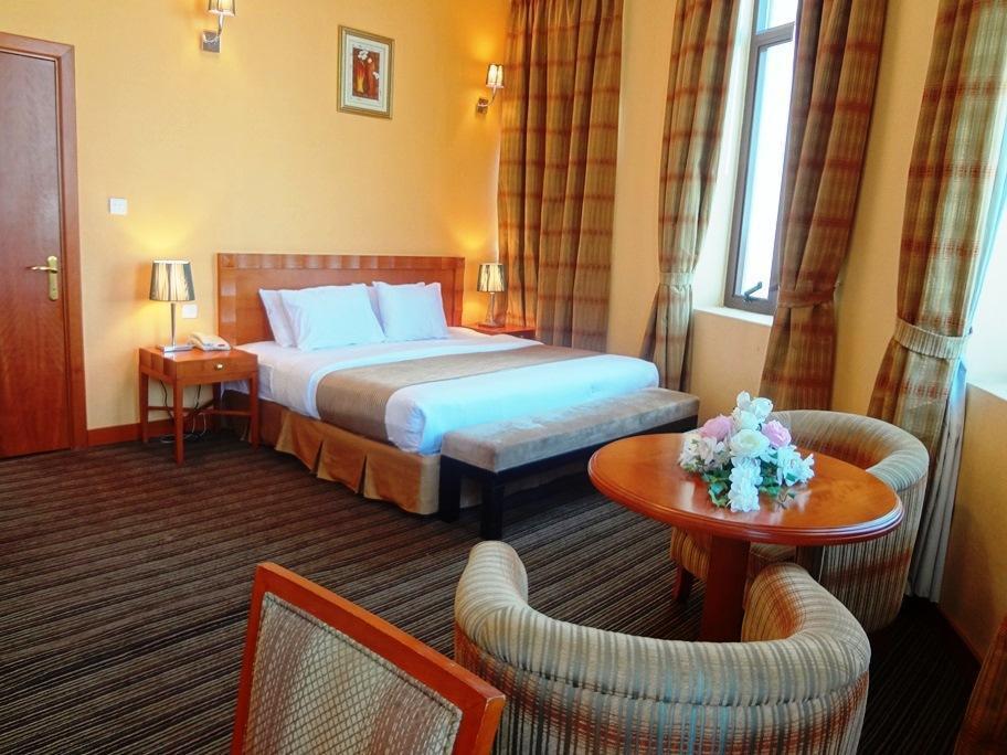 Al Massa Hotel Al Ain Esterno foto